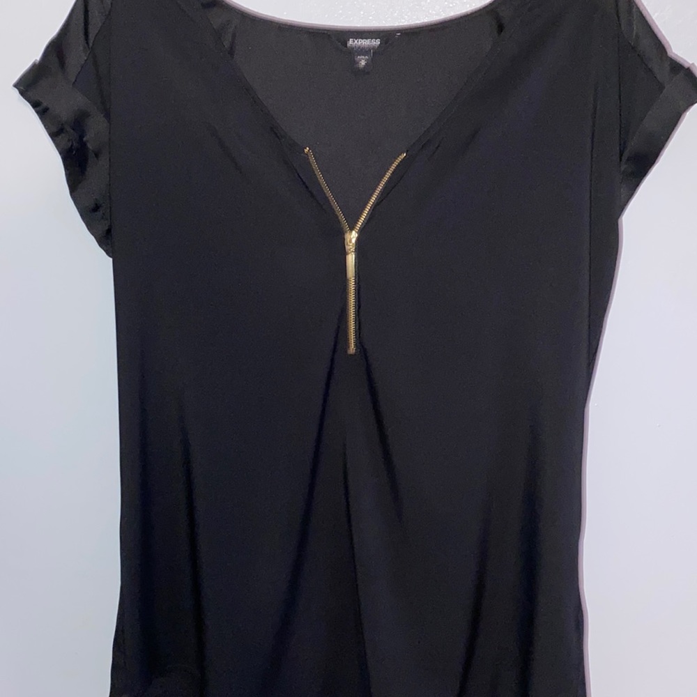 Short sleeve business casual work shirt